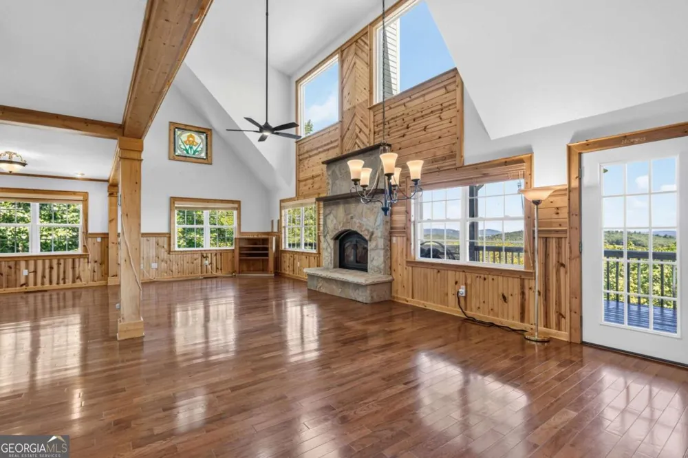 334 Hawksclaw TRL Morganton, GA 30560