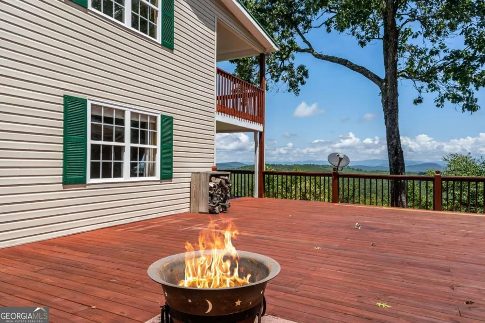 334 Hawksclaw TRL Morganton, GA 30560