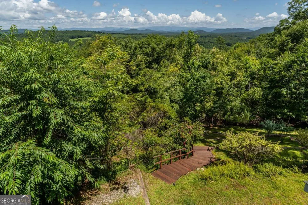 334 Hawksclaw TRL Morganton, GA 30560