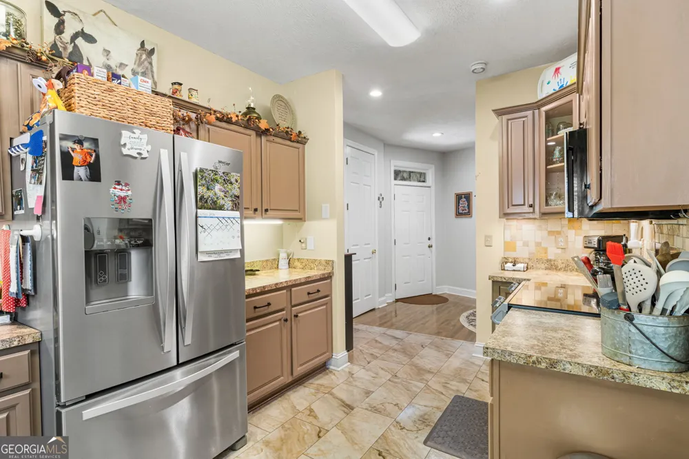 419 Long View Cir. Hiawassee, GA 30546