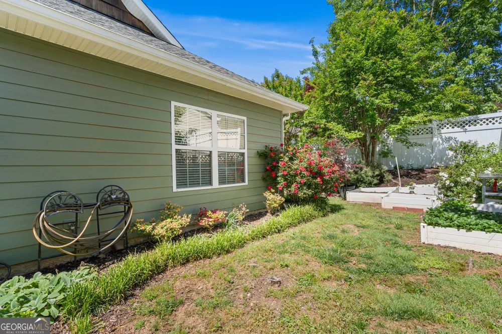 419 Long View Cir. Hiawassee, GA 30546