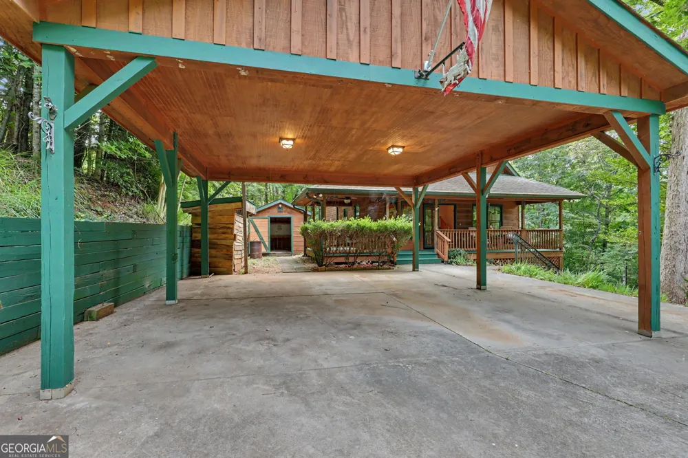 277 Wards Creek DR Dahlonega, GA 30533