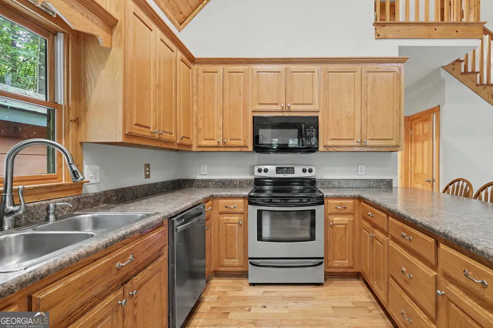 277 Wards Creek DR Dahlonega, GA 30533
