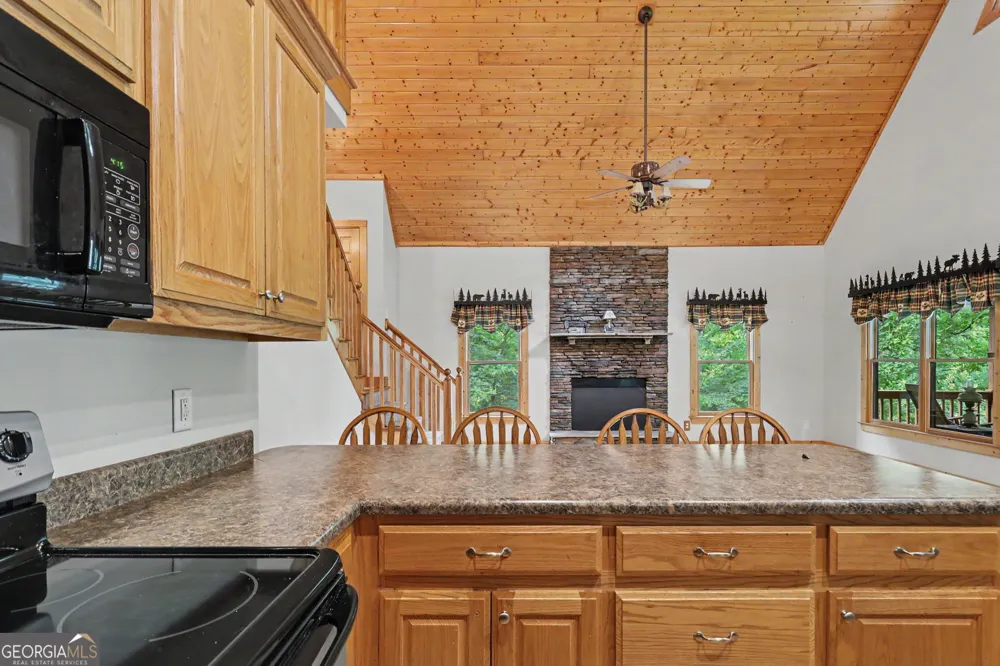 277 Wards Creek DR Dahlonega, GA 30533