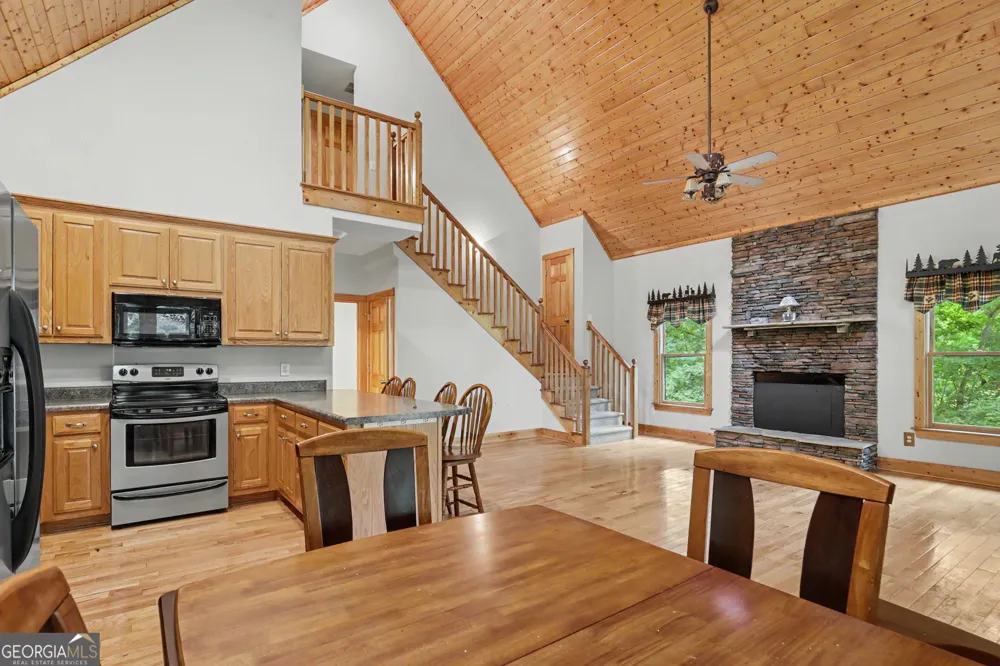 277 Wards Creek DR Dahlonega, GA 30533