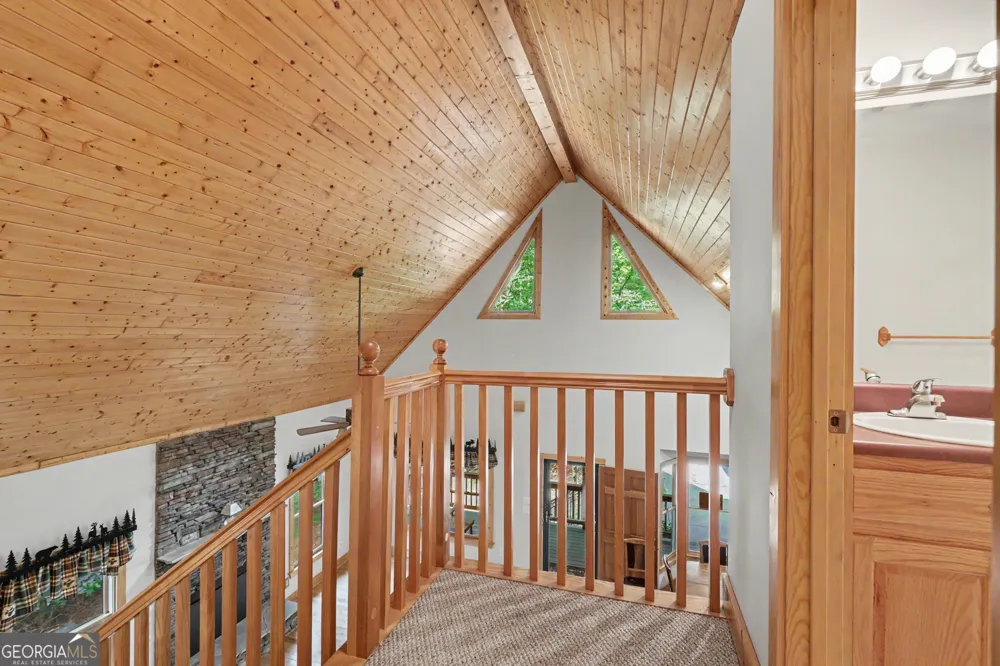 277 Wards Creek DR Dahlonega, GA 30533