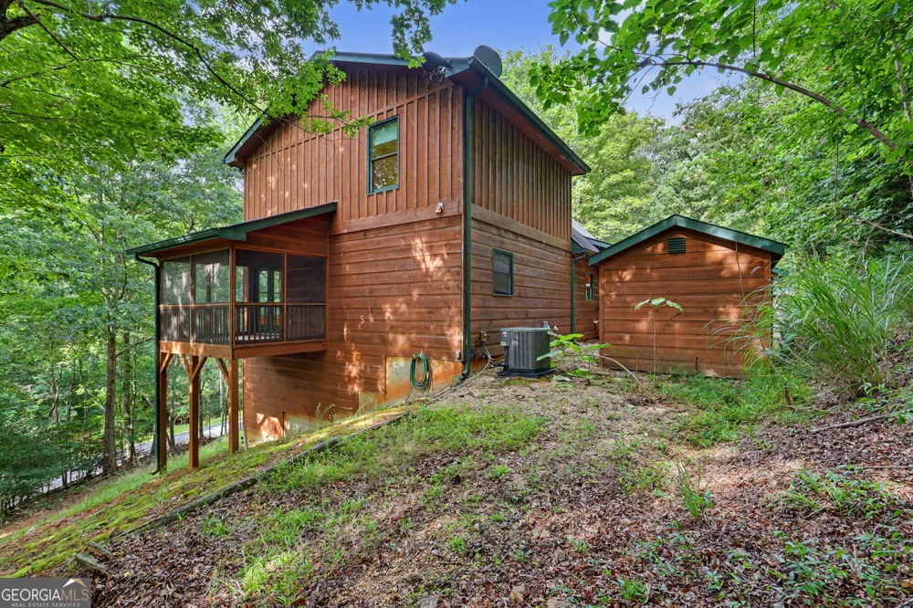 277 Wards Creek DR Dahlonega, GA 30533