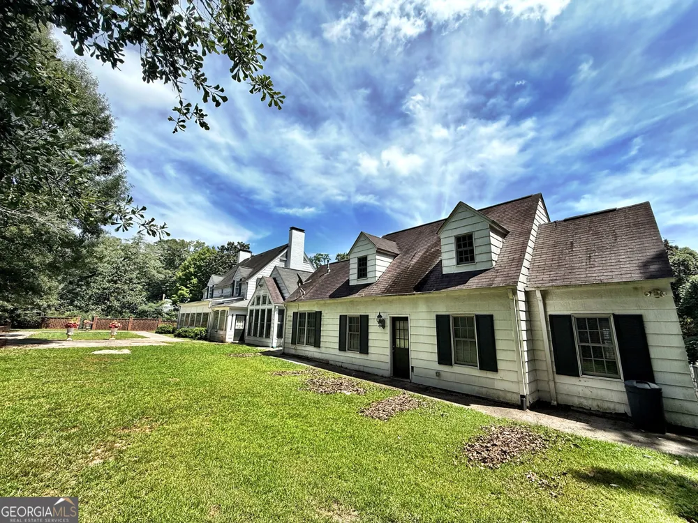 355 W Main ST Forsyth, GA 31029