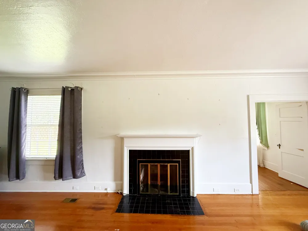 355 W Main ST Forsyth, GA 31029