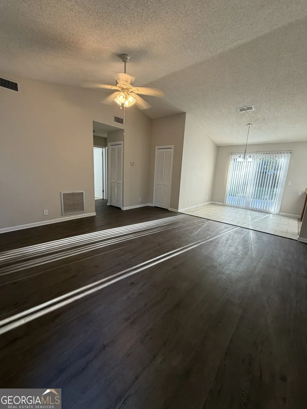 107 Pineneedle CT Kingsland, GA 31548
