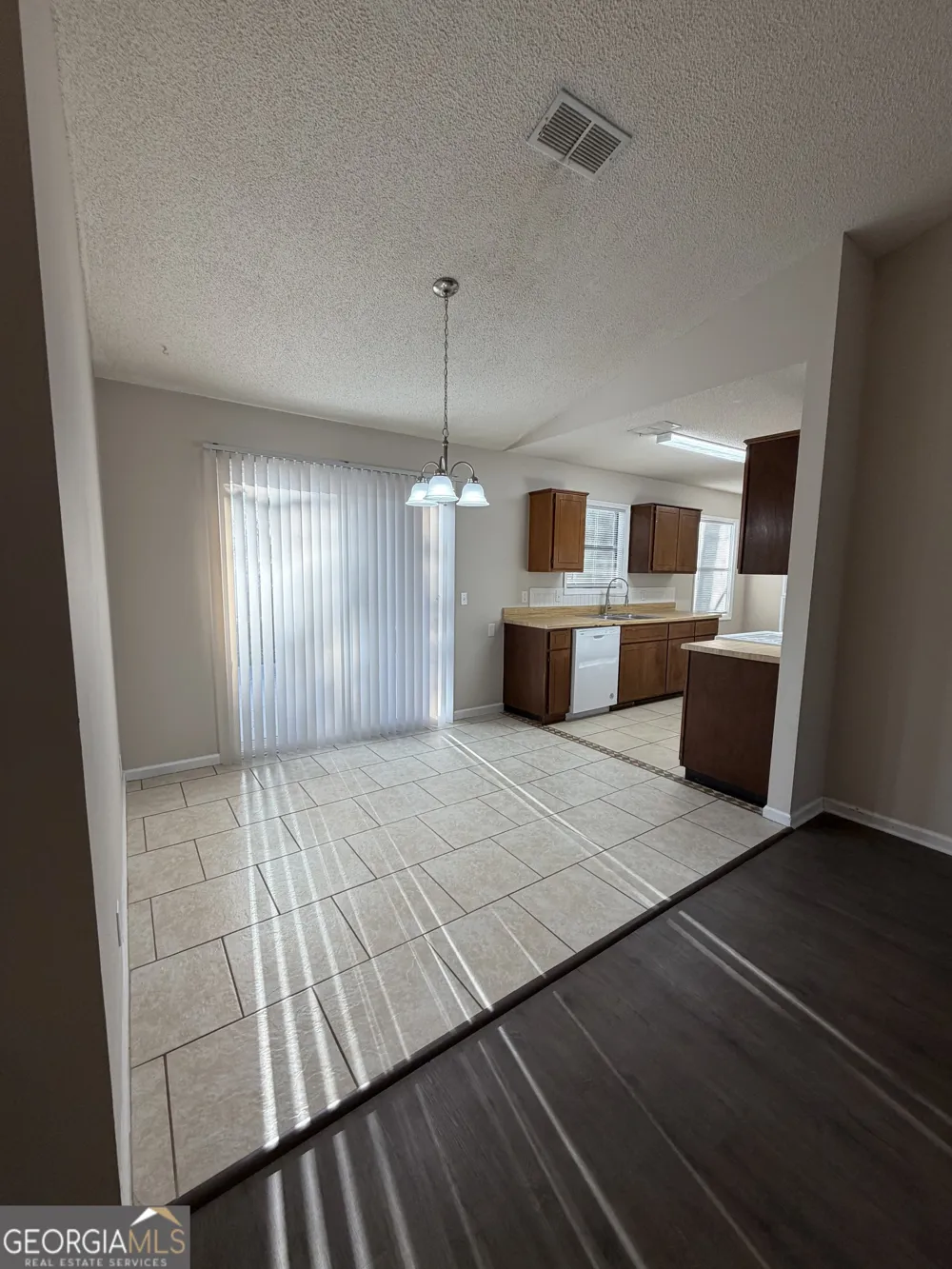 107 Pineneedle CT Kingsland, GA 31548