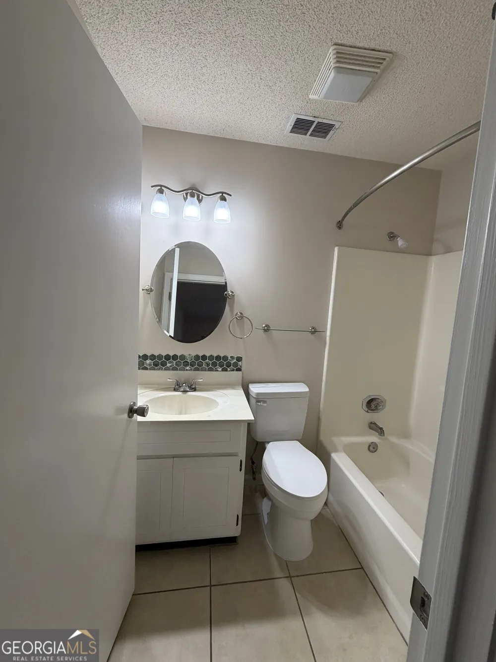 107 Pineneedle CT Kingsland, GA 31548