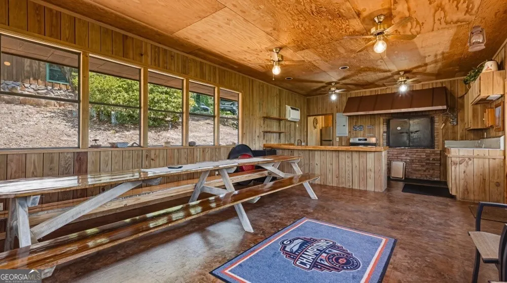 1370 Ga Highway 56 Mount Vernon, GA 30445