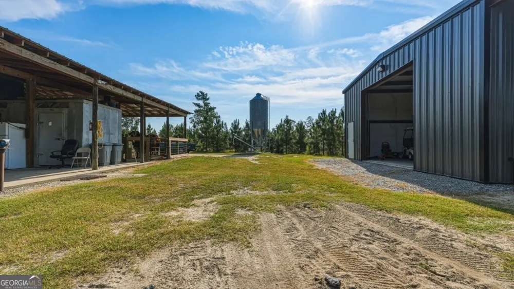 1370 Ga Highway 56 Mount Vernon, GA 30445