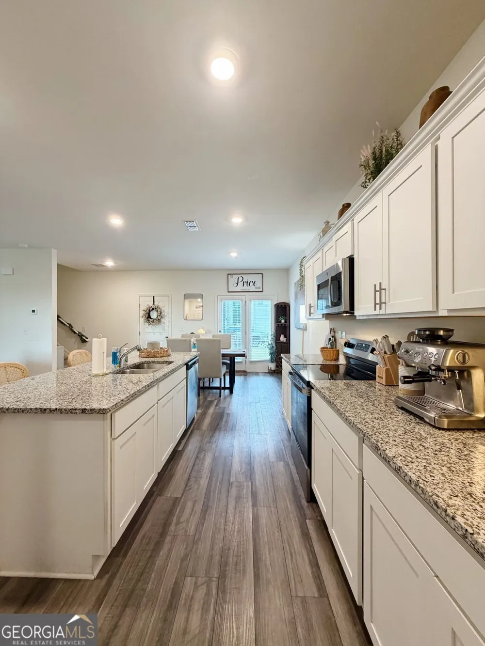64 Hargrave AVE Bethlehem, GA 30620