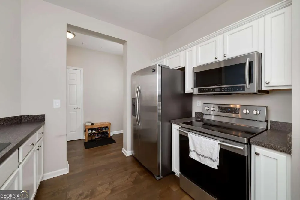 1975 Nocturne DR Alpharetta, GA 30009