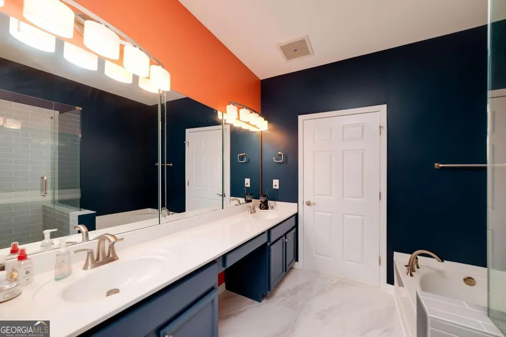 1975 Nocturne DR Alpharetta, GA 30009