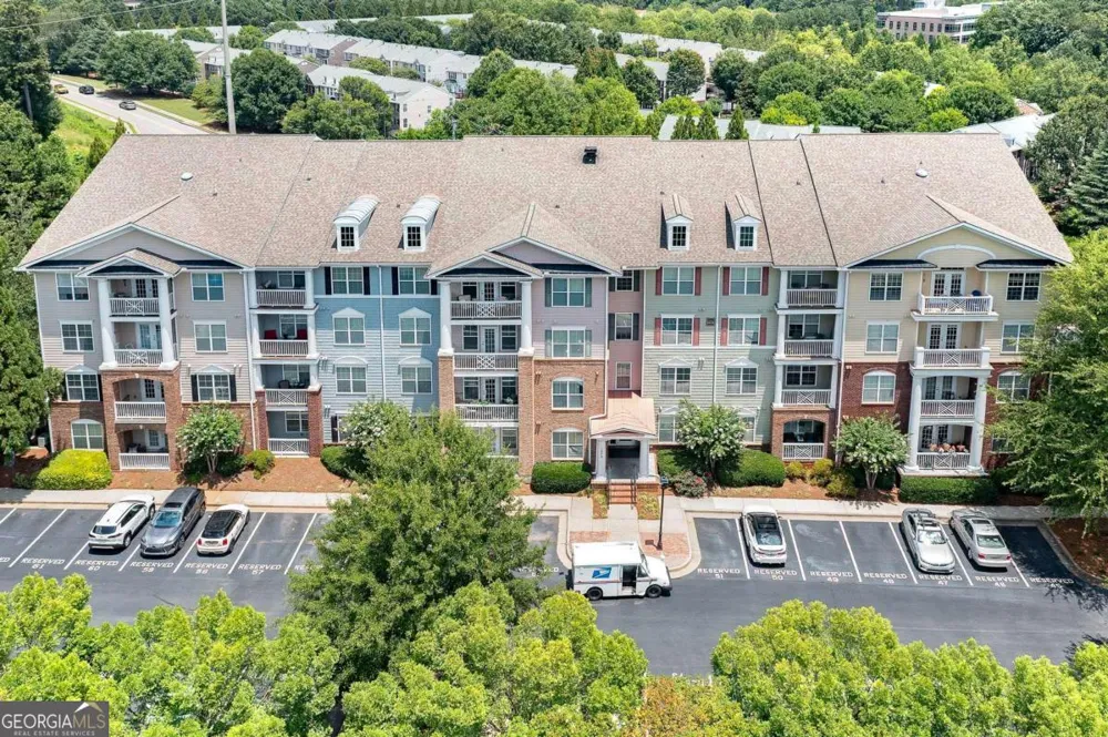 1975 Nocturne DR Alpharetta, GA 30009