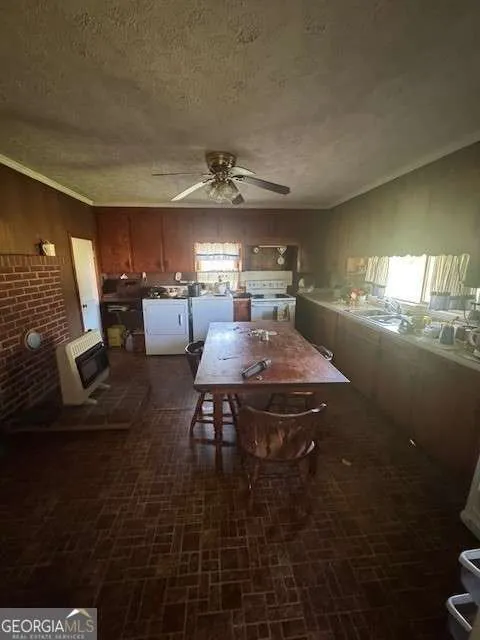 1370 Ham Fork RD Union Point, GA 30669