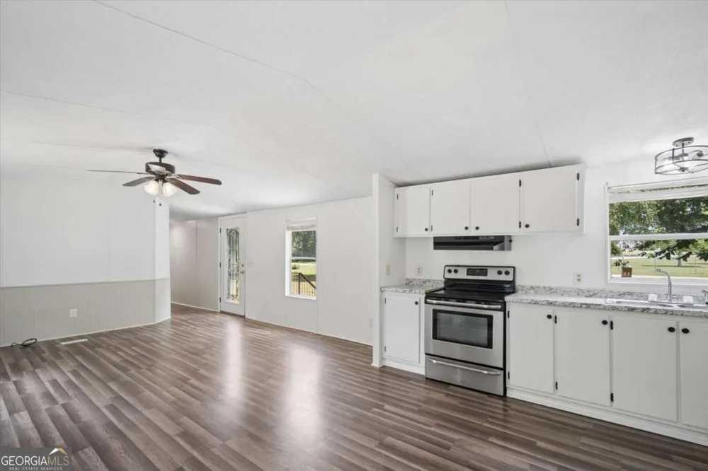 363 Fox Bow DR Eden, GA 31307