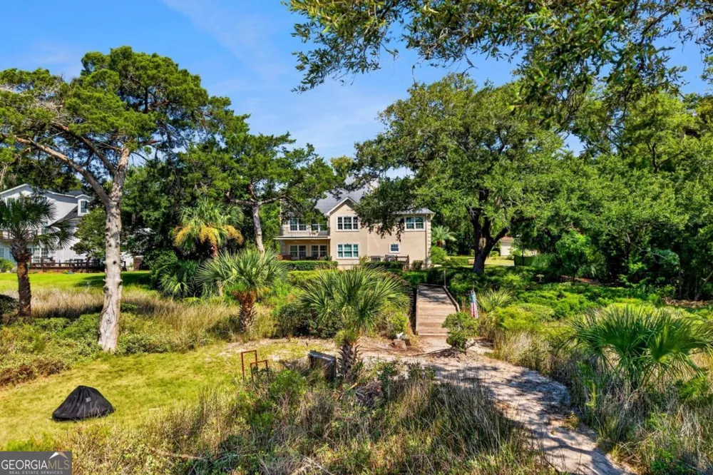237 Lyman Hall Savannah, GA 31410