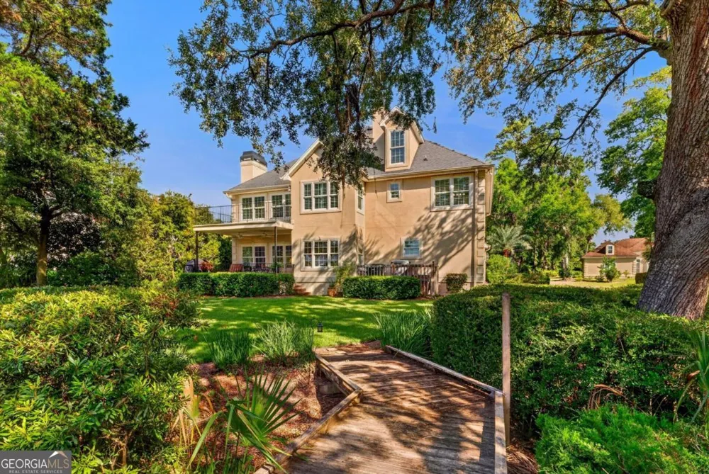 237 Lyman Hall Savannah, GA 31410