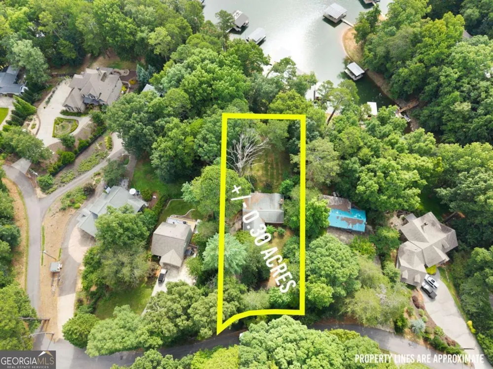 1640 Williams CIR Cumming, GA 30041