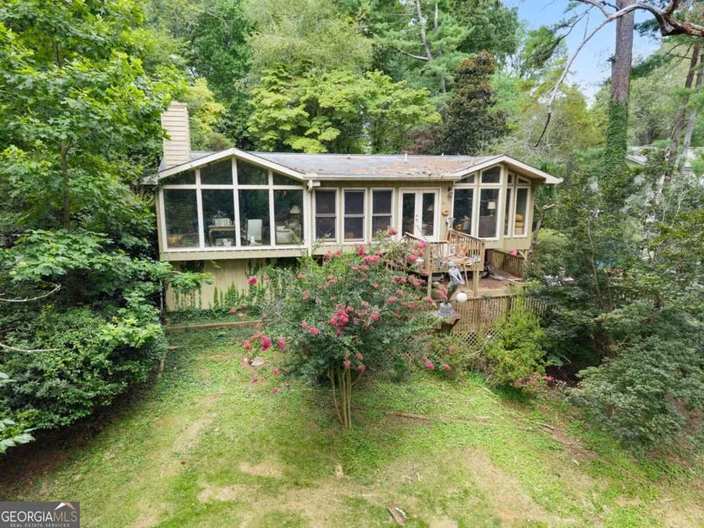 1640 Williams CIR Cumming, GA 30041