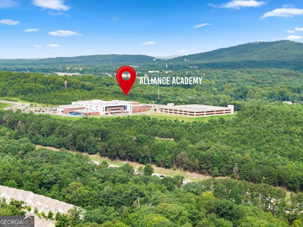 1640 Williams CIR Cumming, GA 30041