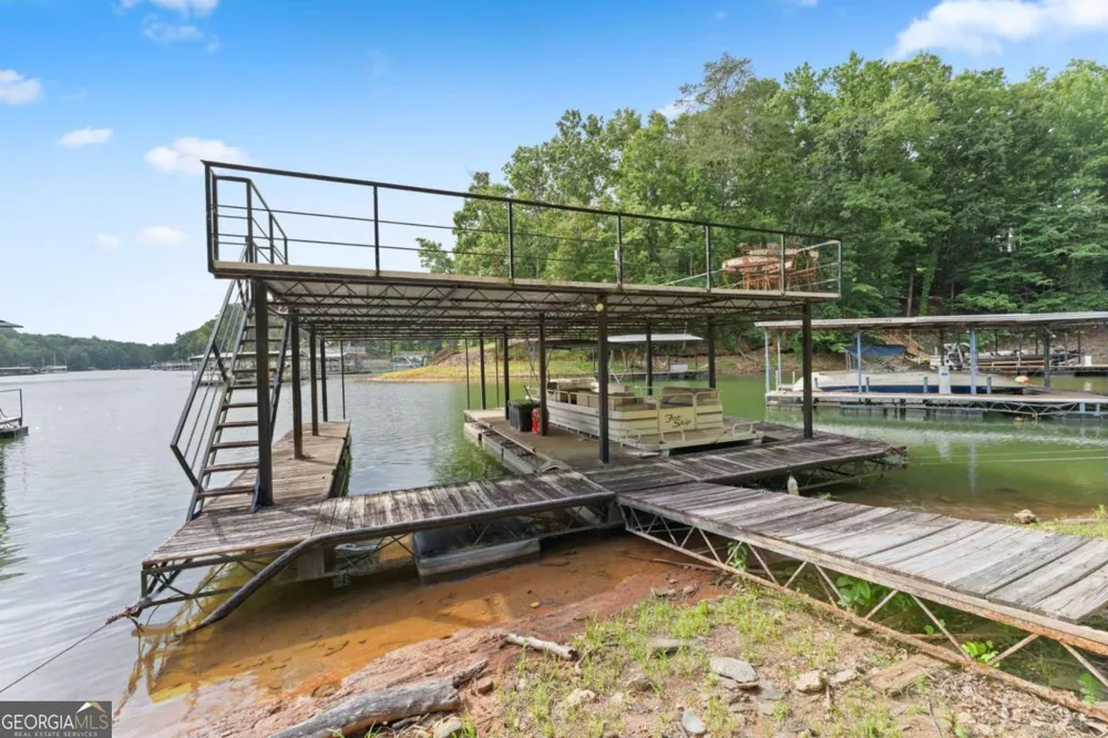 1640 Williams CIR Cumming, GA 30041