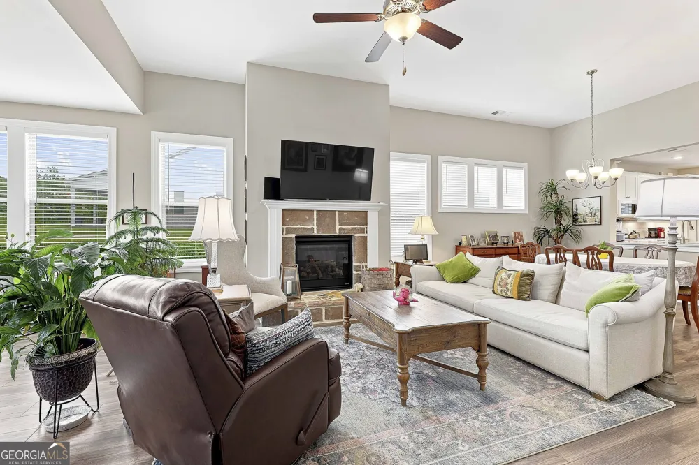 200 Sweetbay CT Peachtree City, GA 30269