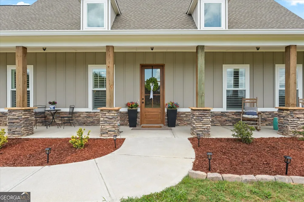 1303 Sandhill Hickory Level RD Carrollton, GA 30116