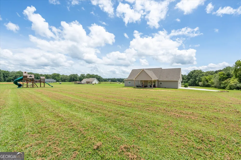 1303 Sandhill Hickory Level RD Carrollton, GA 30116
