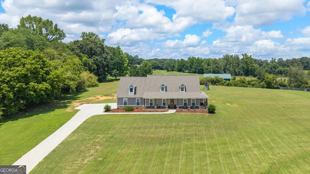 1303 Sandhill Hickory Level RD Carrollton, GA 30116