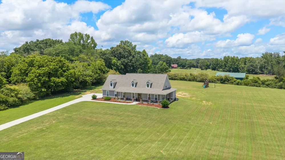 1303 Sandhill Hickory Level RD Carrollton, GA 30116
