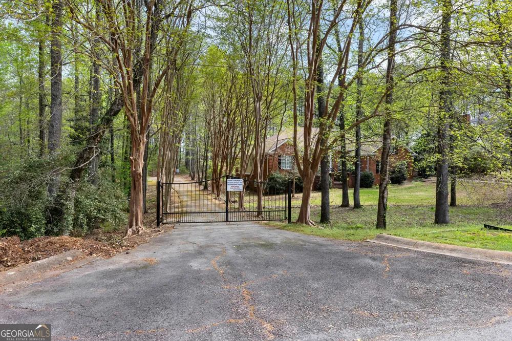103 Windridge DR LaGrange, GA 30240