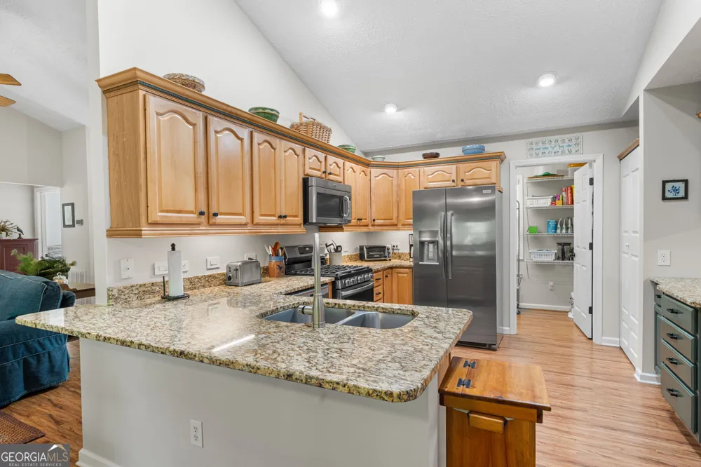 450 Longview DR Hiawassee, GA 30546