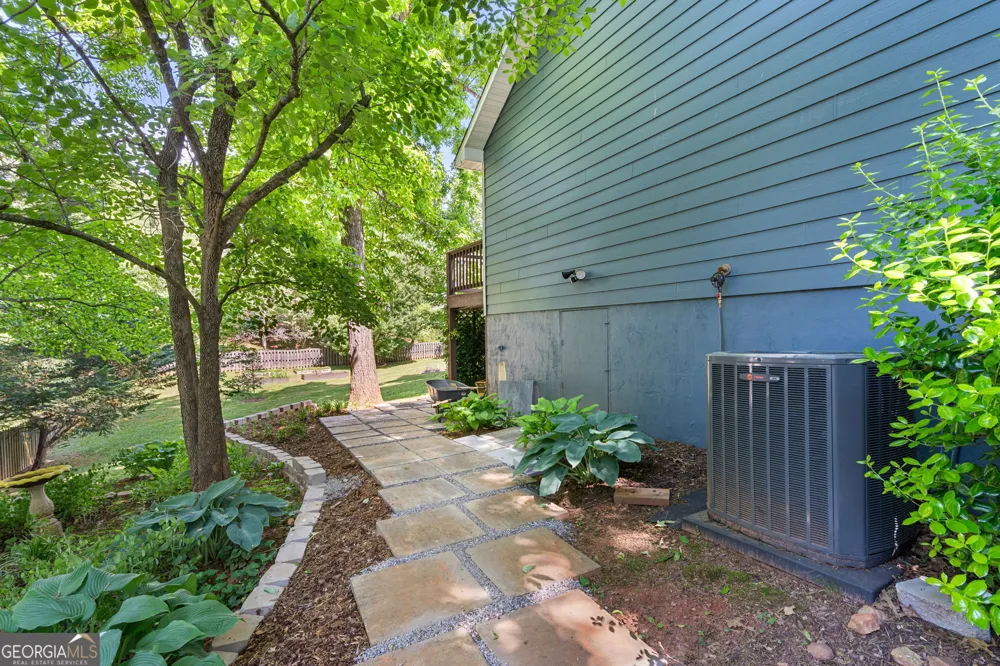 450 Longview DR Hiawassee, GA 30546
