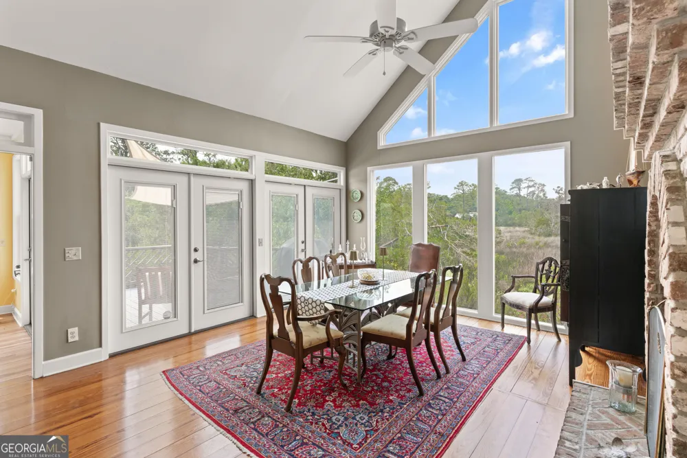 207 Military RD St. Simons, GA 31522