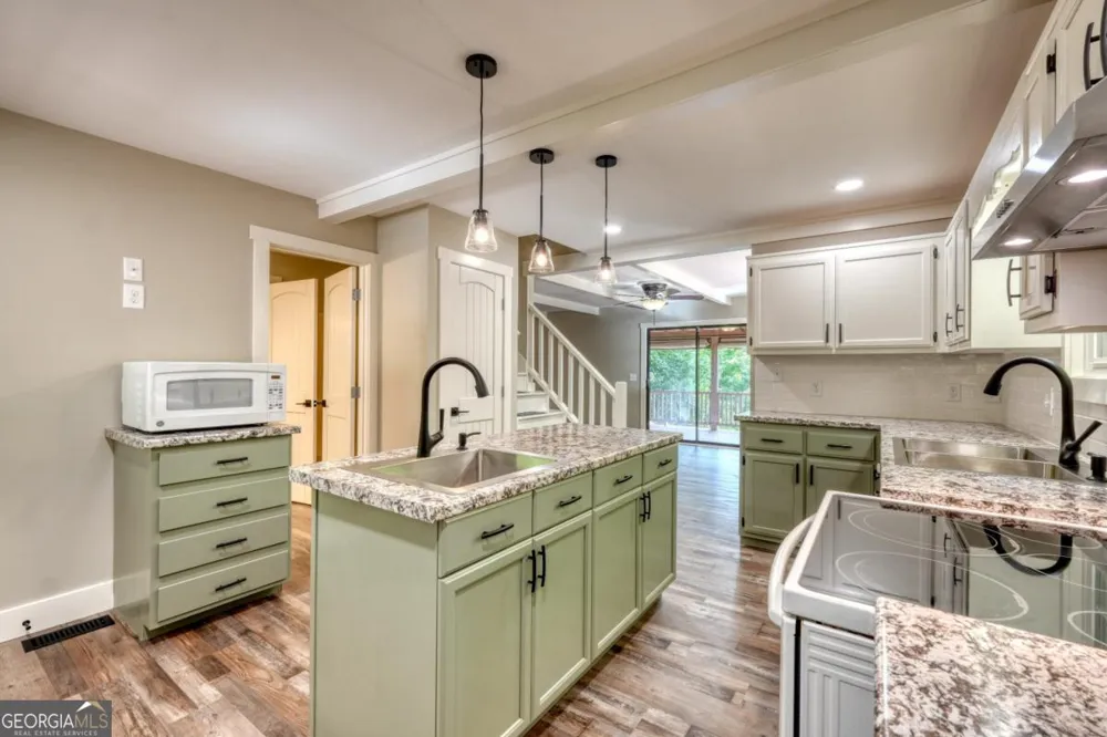 61 Deerwood TRL Blairsville, GA 30512