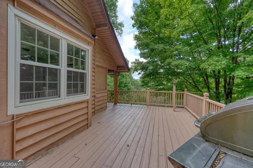 61 Deerwood TRL Blairsville, GA 30512