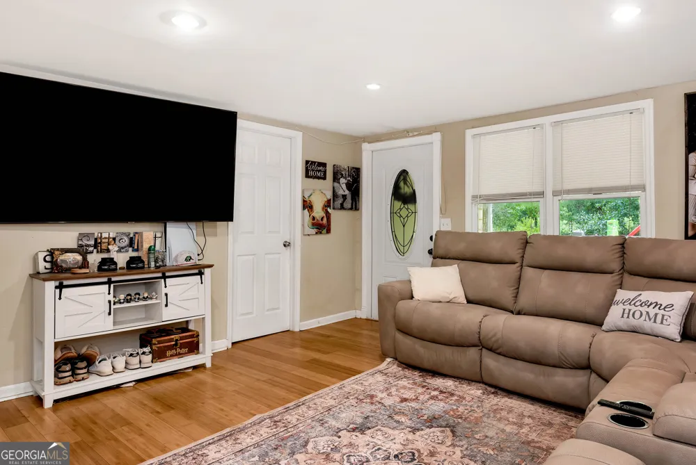 1100 Fuller RD Watkinsville, GA 30677