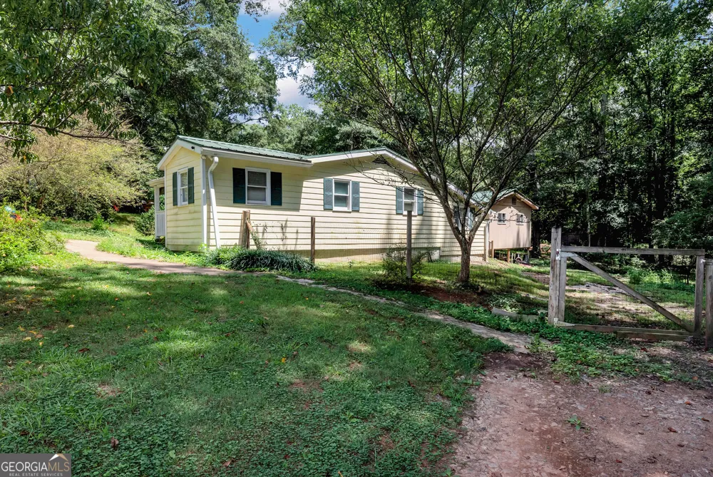 1100 Fuller RD Watkinsville, GA 30677