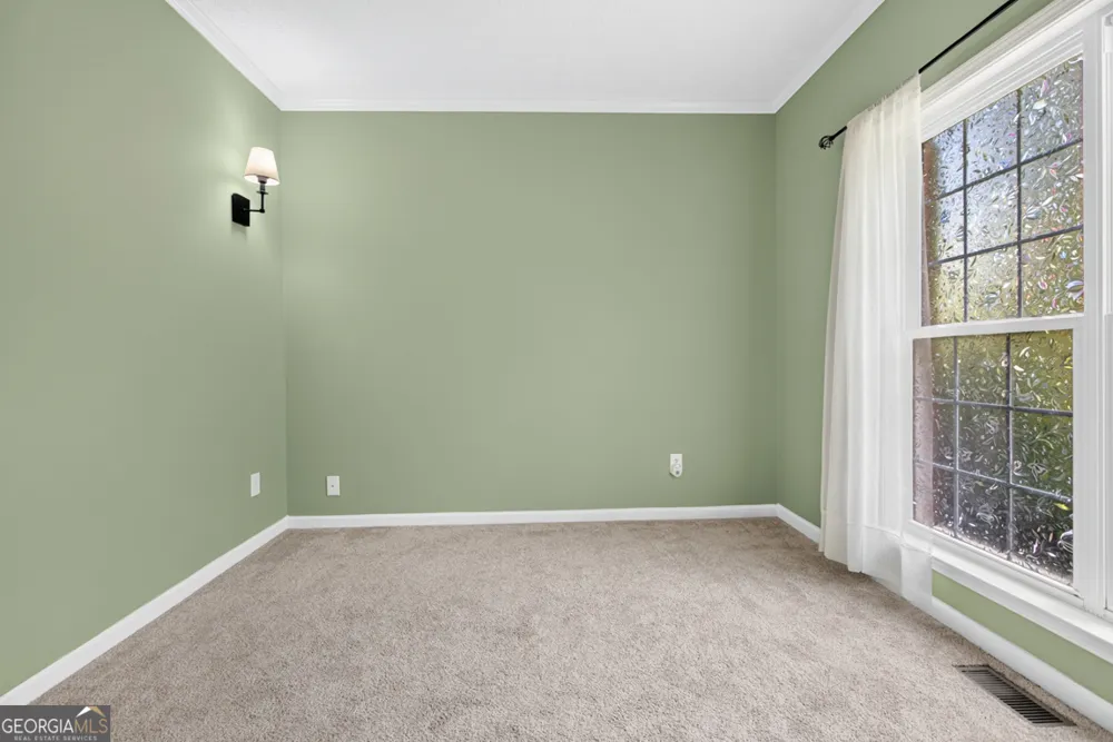 60 Tyler Woods DR Sharpsburg, GA 30277