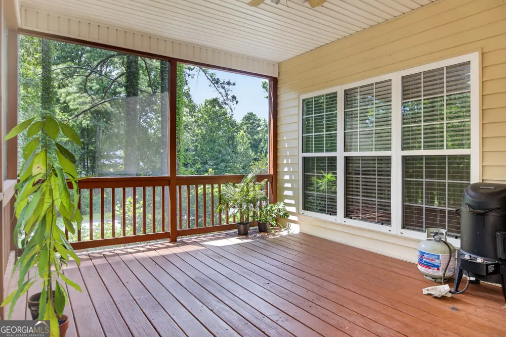 60 Tyler Woods DR Sharpsburg, GA 30277