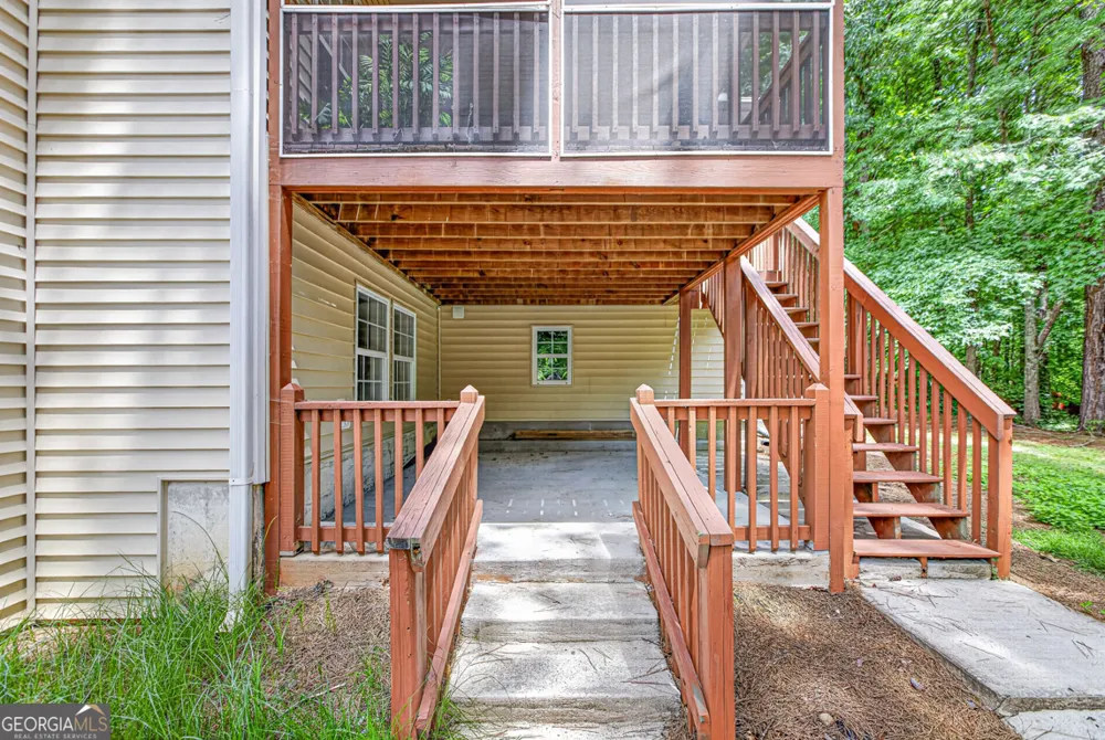 60 Tyler Woods DR Sharpsburg, GA 30277