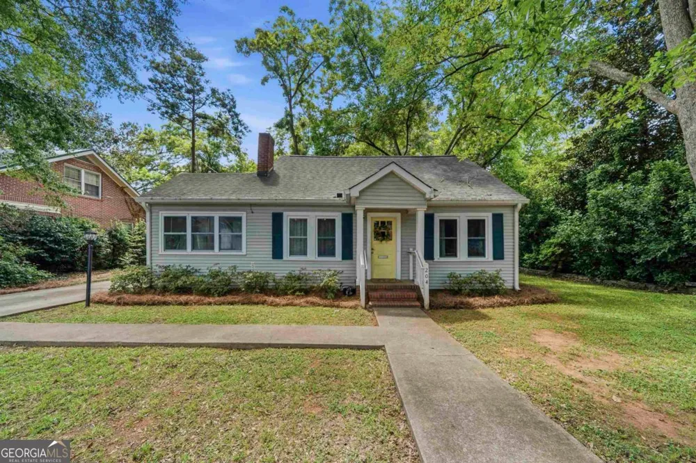 204 N Walnut ST Greensboro, GA 30642