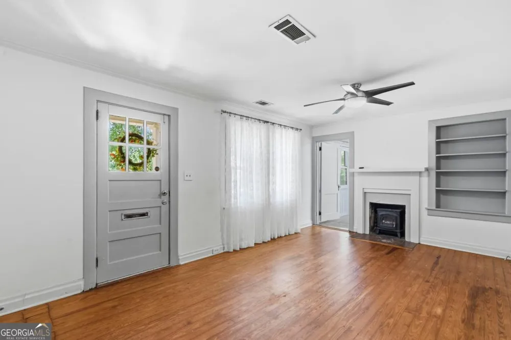 204 N Walnut ST Greensboro, GA 30642