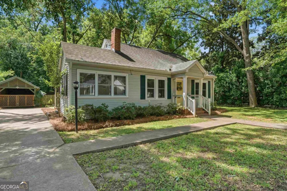 204 N Walnut ST Greensboro, GA 30642