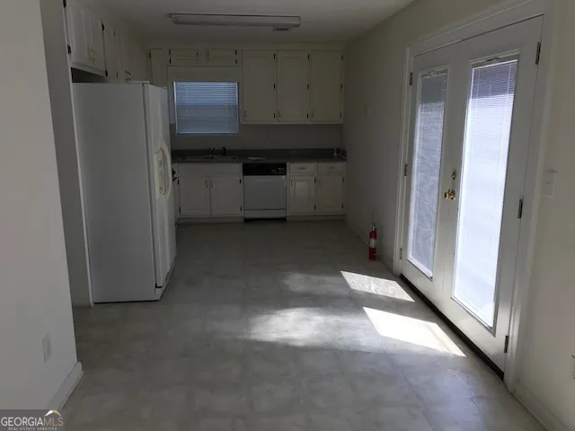 704 Dover CT Stockbridge, GA 30281
